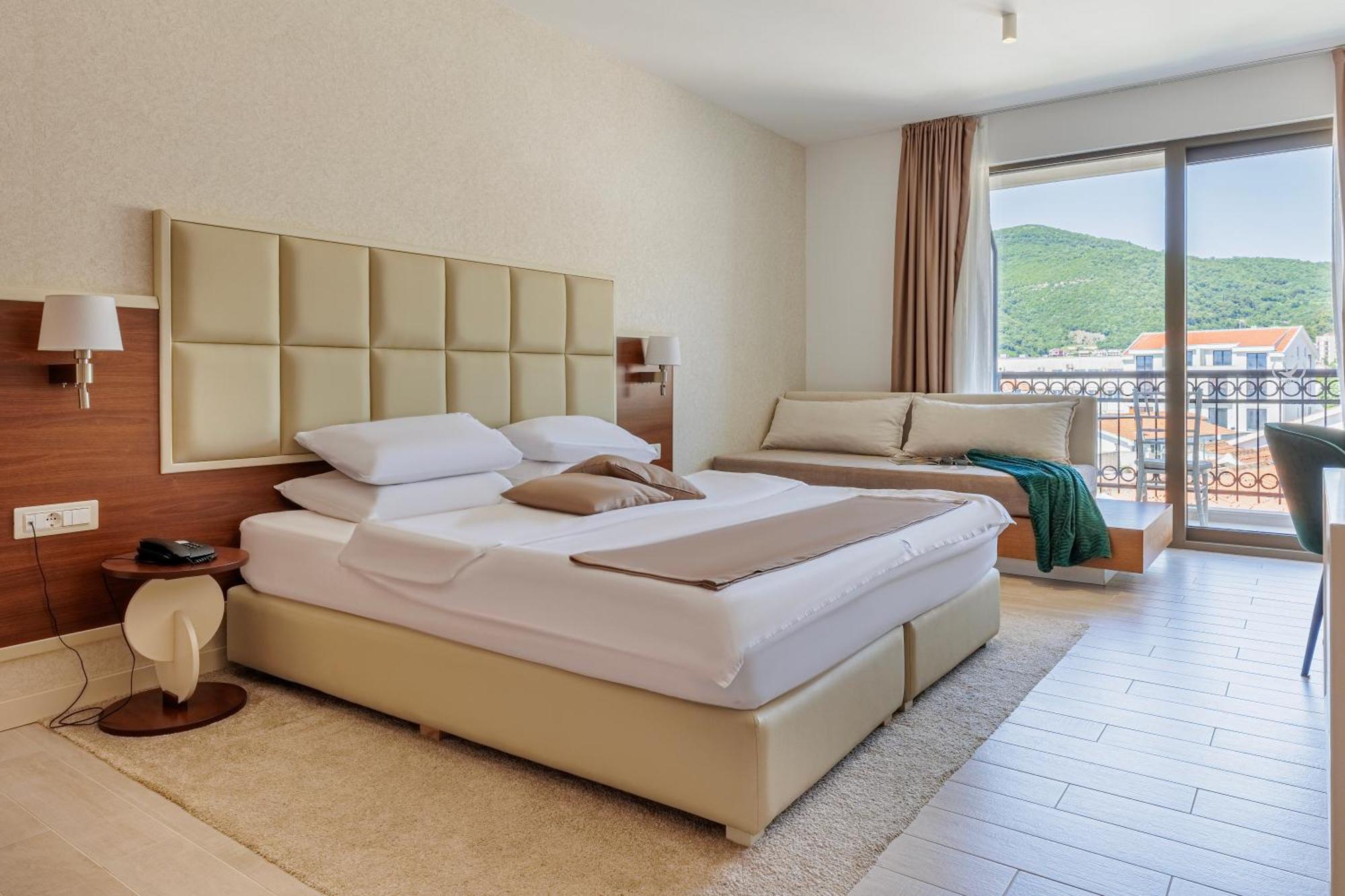 Hotel Kadmo By Aycon Budva Exterior photo